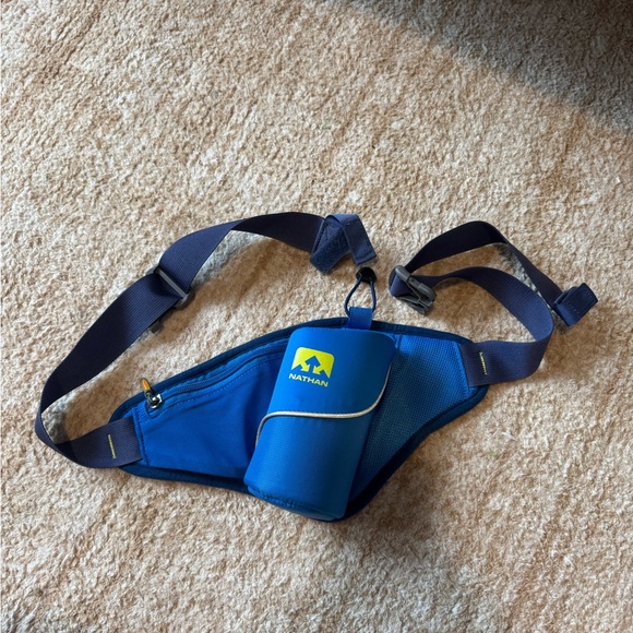 Nathan peak Hydration Waist Pack - Picture 4 of 6